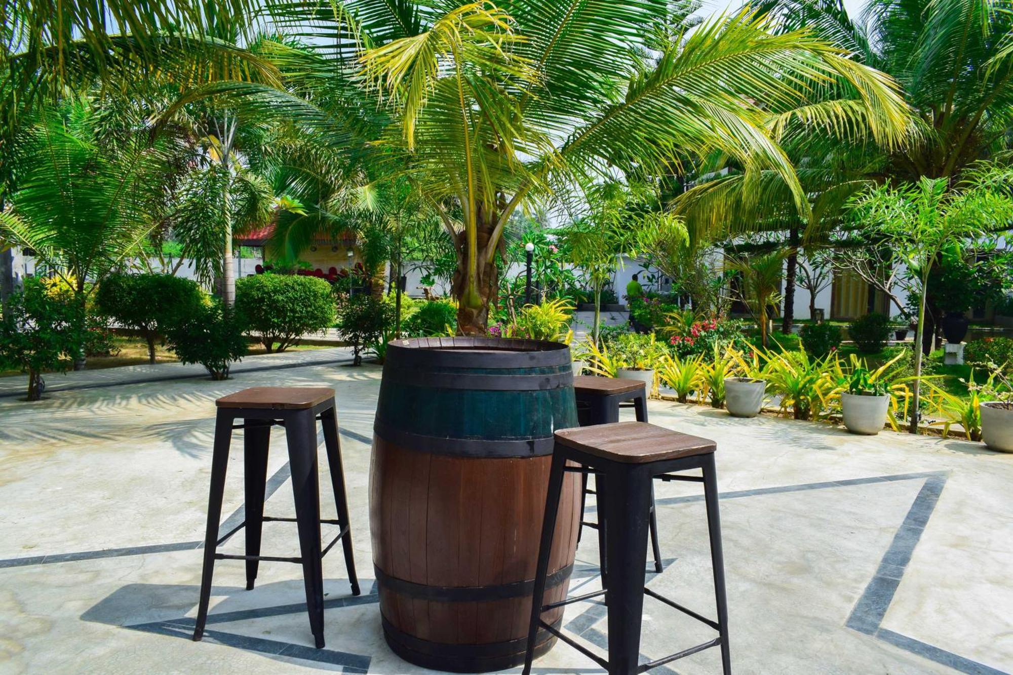 Hotel Green Garden Trincomalee Exterior photo